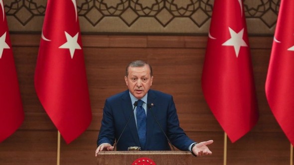 Erdoğan muhtarlar toplantısında cumhuriyetçi kesildi: Cumhuriyet'ten geri adım atmak...