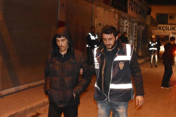 Konya'da yabancı uyrukluların mahallelerine operasyon: Yüzlerce gözaltı var