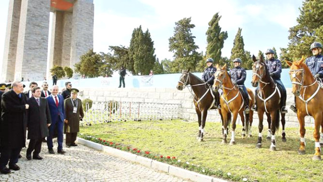 Törendeki atların Hollanda cinsi olduğunu öğrenen Erdoğan: Yapma yav