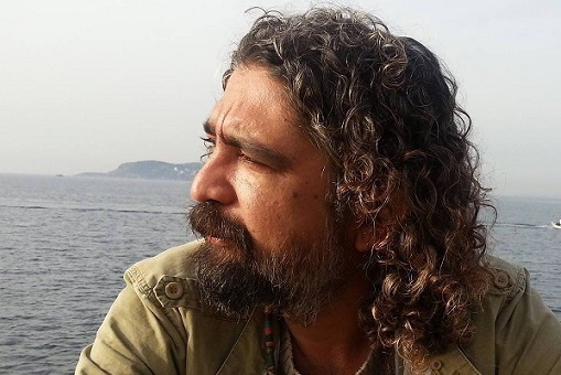 Kadıköy'ün ünlü dövmecisi, sahte içki nedeniyle hayatını kaybetti