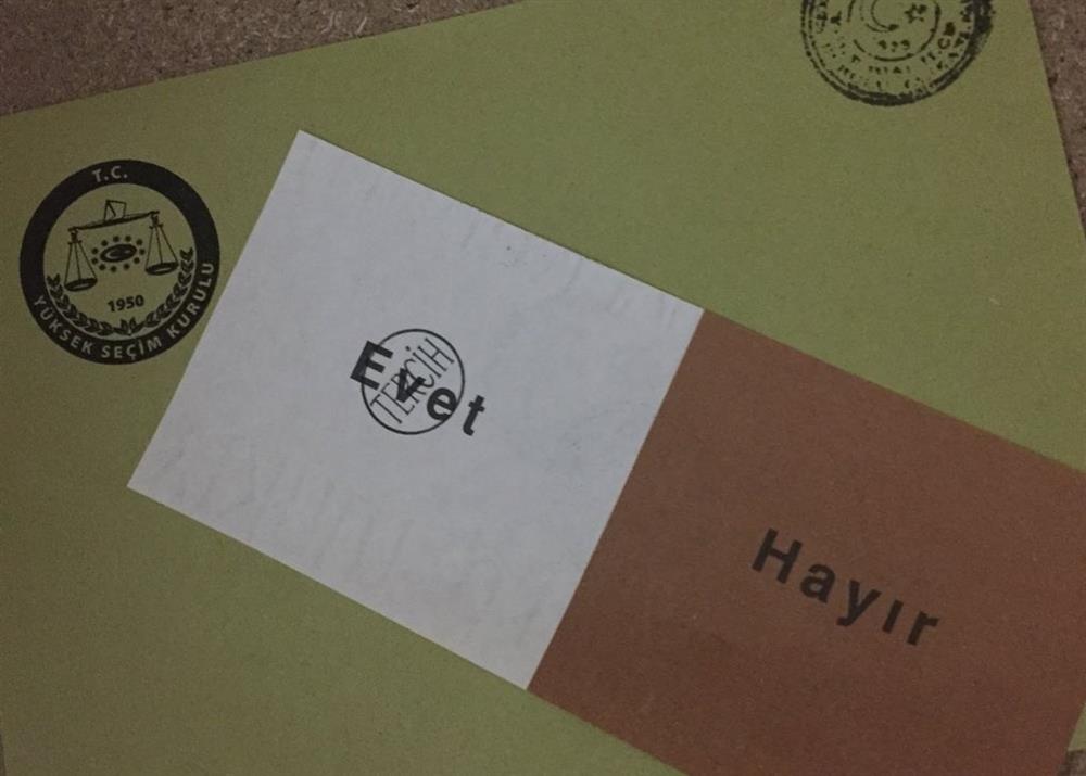 Hatay'da 'Evet' yazılı mühürler bulundu!