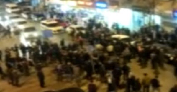 VİDEO | İstanbul'da 'sevgilisine kızan bir kişi' etrafa rastgele ateş açtı: 2'si ağır 6 yaralı var