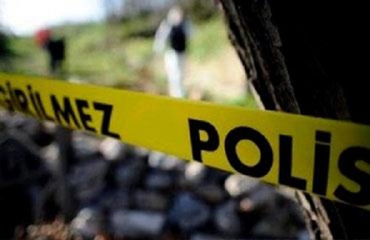 Mezarlıkta başı ile el ve ayakları olmayan ceset bulundu