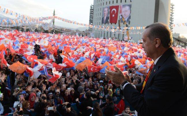 Bugünden itibaren herkese yasak, Erdoğan'a serbest