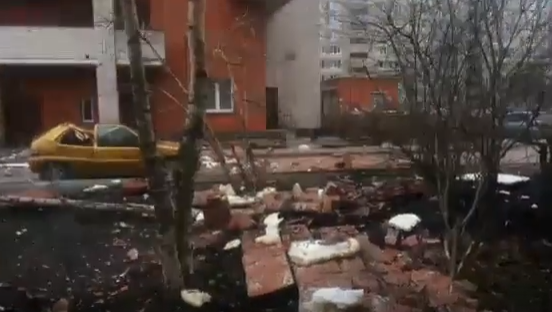 St. Petersburg'da şiddetli patlama