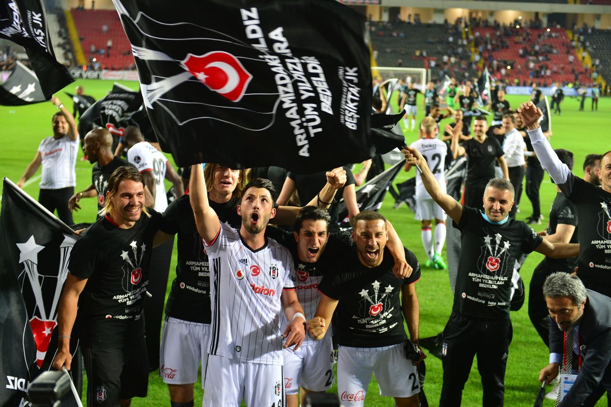 Futbolda şampiyon Beşiktaş