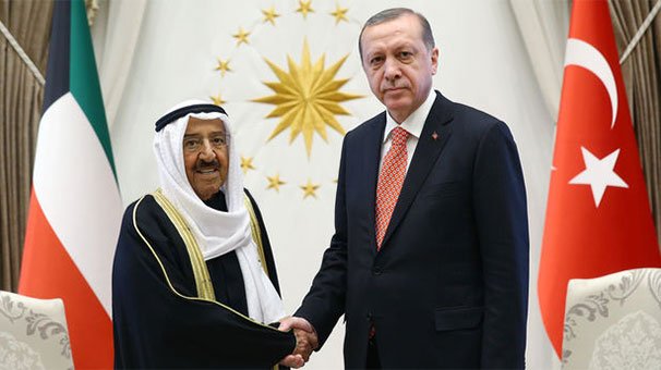 Erdoğan para babası Kuveyt Emiri'ni övdü, Esad'la kıyasladı