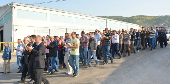Gübretaş'ta işçiler grev ilanını astı
