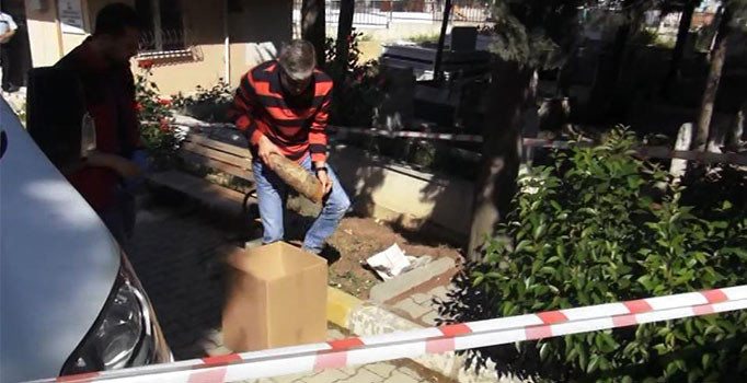 İstanbul'da mezarlıkta top mermisi bulundu