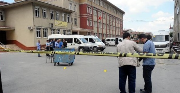 İstanbul'da imam hatip okulu bahçesinde silahlı çatışma