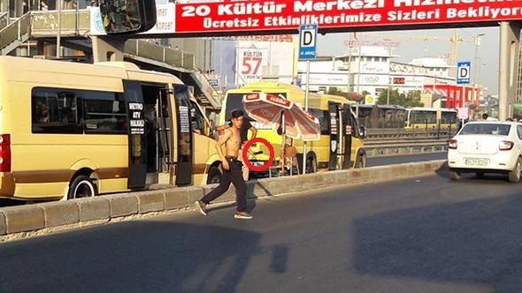 İstanbul'da 'palalı' paniği!