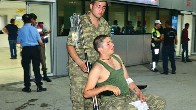 Askerleri zehirleyen yemek şirketi İstanbul ve Ankara'da bir çok devlet hastanesine de yemek veriyor