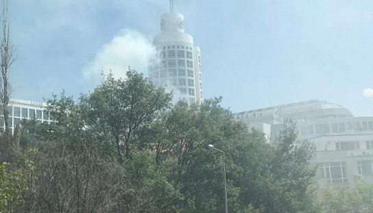 Ankara'da AVM'de yangın: Bina boşaltıldı