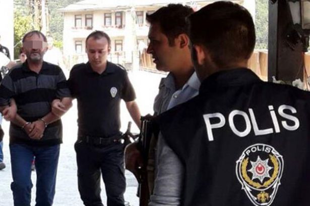 Kastamonu'da CHP'li başkan ve oğullarına gözaltı