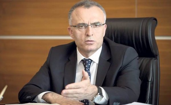 Maliye Bakanı açıkladı: Akaryakıtta ÖTV indirimi yok
