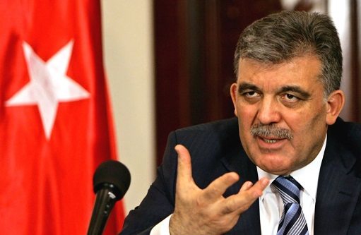 AKP, Abdullah Gül'ü 'hain' ilan etti