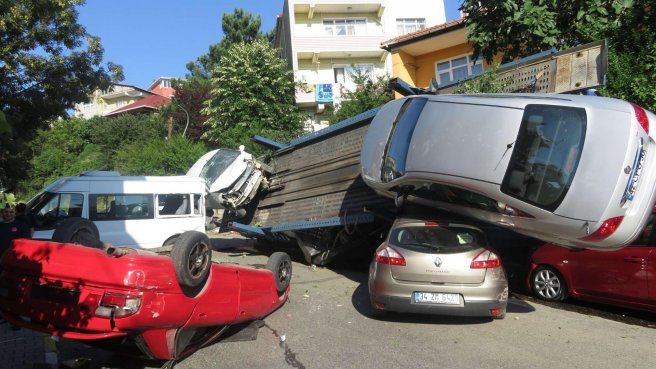 Beykoz'da akıl almaz kaza!