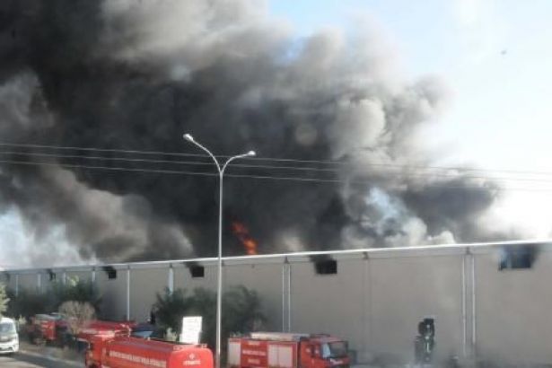 Bursa'da fabrikada büyük yangın