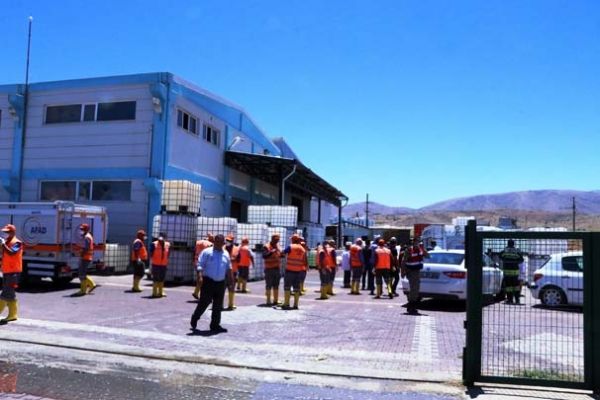 Fabrikada kimyasal gaz alarmı