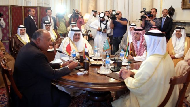 Körfez ülkeleri: Katar hükümeti hedef alınacak