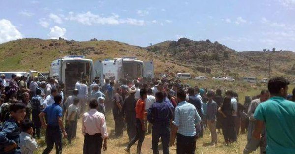 Şemdinli'de mayın patladı: 4 köylü ağır yaralı