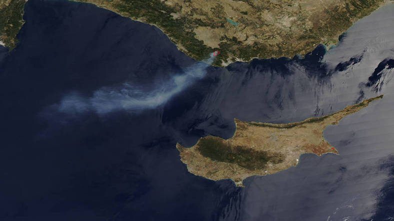 NASA uydusu Anamur'daki orman yangınını görüntüledi