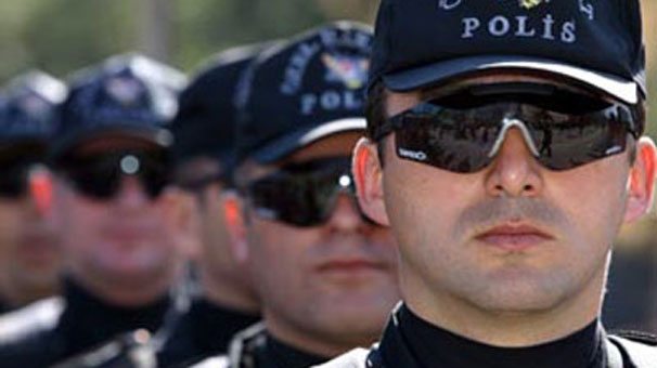 İstanbul'da yılbaşı gecesi 37 bin polis görev yapacak