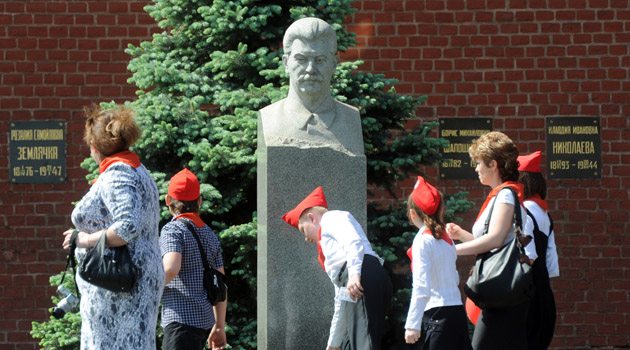 Rusya'da Stalin'e sevgi büyüyor