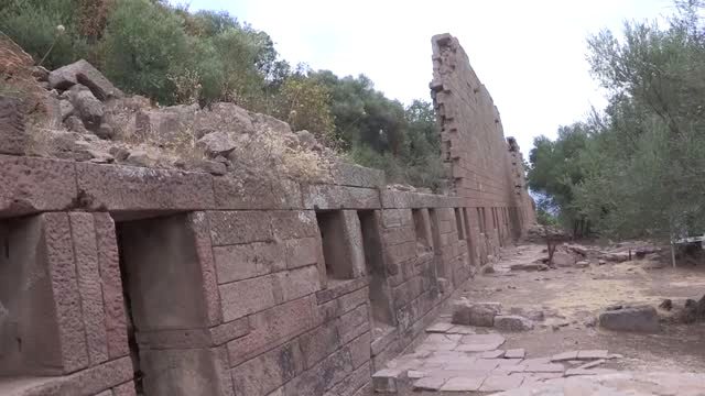 Manisa'da 2 bin yıllık yol ortaya çıktı