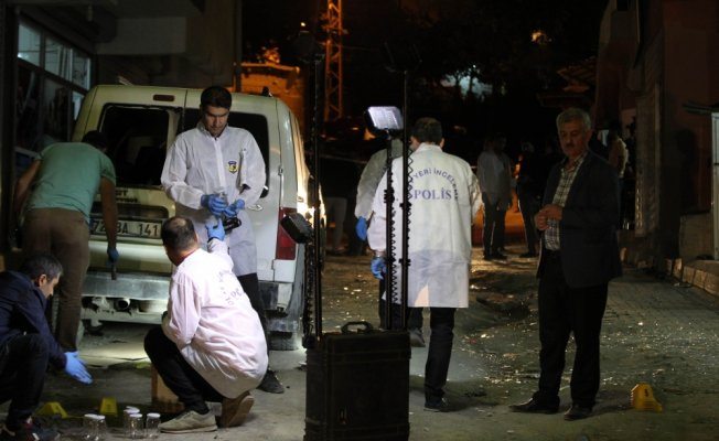 AKP il yöneticisinin aracına bombalı saldırı