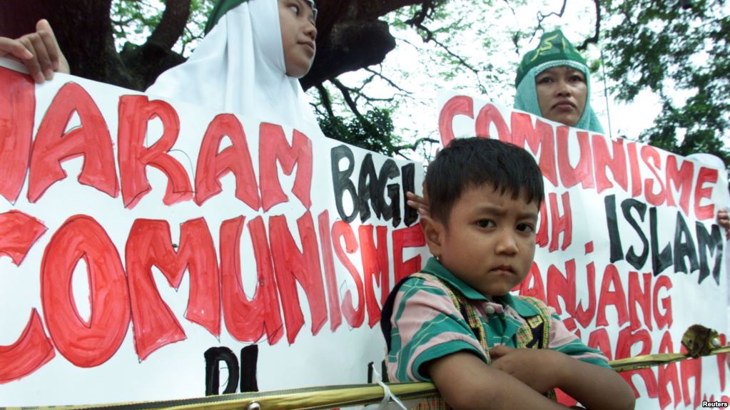 Endonezya'da İslamcılardan komünizm karşıtı miting!