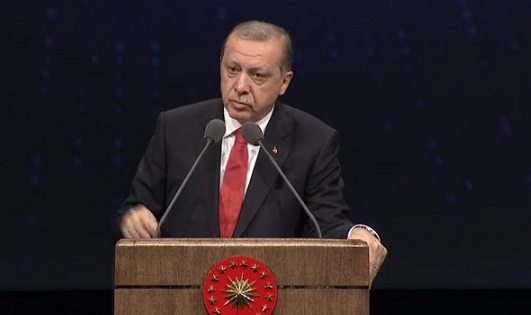 Erdoğan eski iktidar ortağı için konuştu: Adam ilkokul mezunu, takılmışlar peşine gidiyorlar