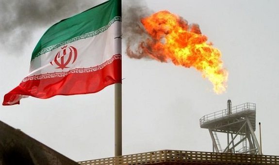 Erbil'e yaptırımlar sertleşiyor: İran petrol ticaretini kesti