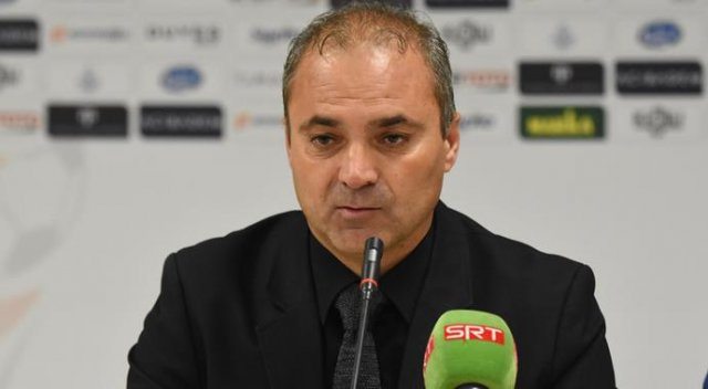 Süper Lig'de bir teknik direktör istifası daha