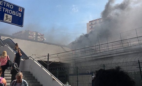VİDEO | Şirinevler metrosunda yangın: Olay yerinden ilk görüntüler...