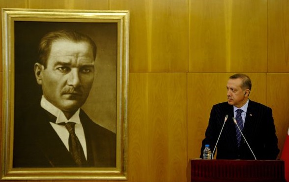AKP'nin 'Atatürk' aşkı nereden çıktı?