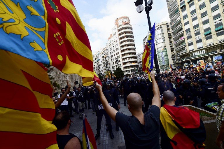 Katalonya'da kritik gün: Bağımsızlık ilanı bekleniyor