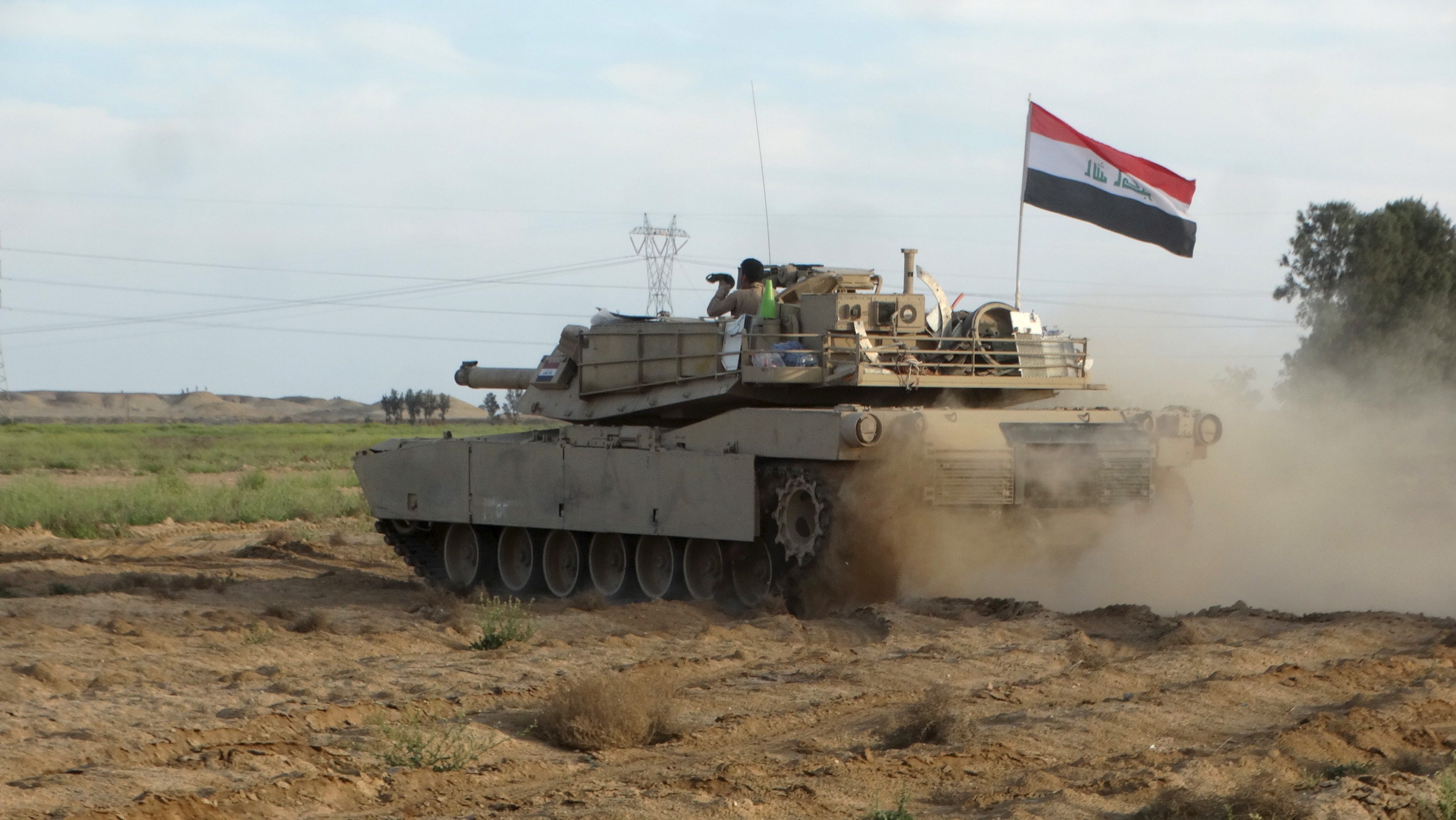 Irak'ta IŞİD'in elindeki son bölgelere operasyon başladı
