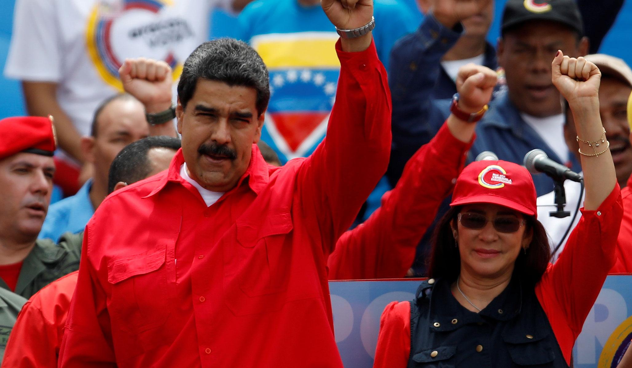 Venezuela'da eyalet seçimleri tamamlandı, zafer Maduro'nun!