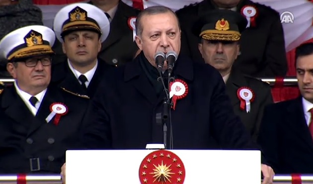 Erdoğan'dan Harp Okulu töreninde 'darbe' mesajları