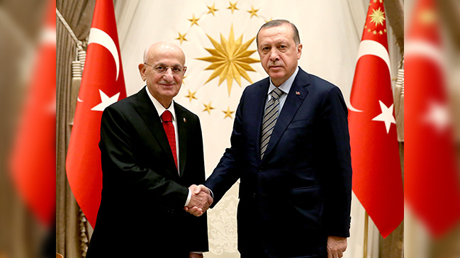 Erdoğan, TBMM Başkanlığına yeniden seçilen Kahraman'ı kabul etti