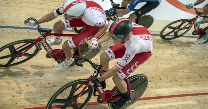 Polonya Bisiklet Federasyonu'nda reşit olamayan sporculara tecavüz skandalı