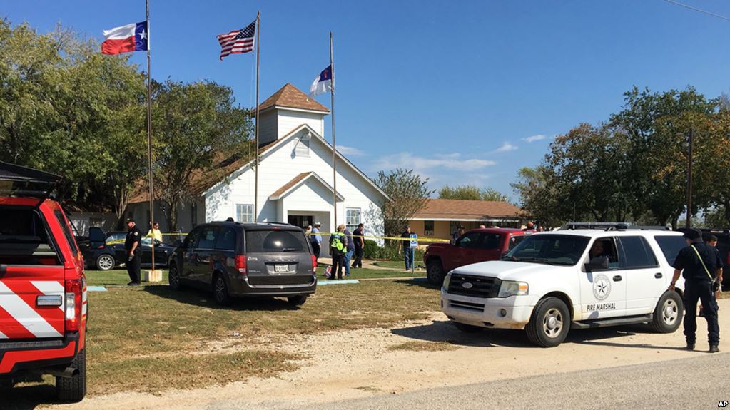 Kiliseyi basıp onlarca kişiyi öldüren saldırganın ABD Hava Kuvvetleri'nden atıldığı ortaya çıktı