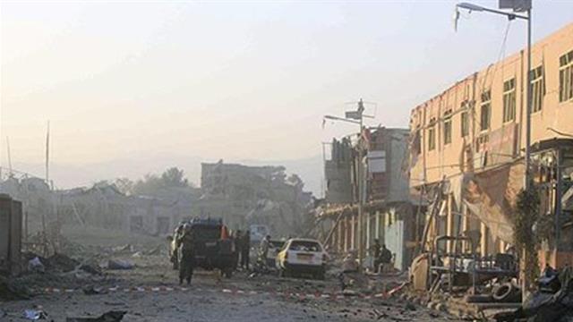 Afganistan’da camiye bombalı saldırı