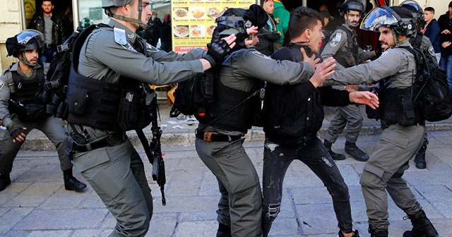 İsrail iki Türk vatandaşını yeniden gözaltına aldı