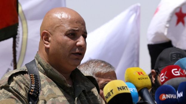 Eski SDG sözcüsü: IŞİD'l Rakka'da yapılan anlaşmanın benzeri Menbiç'de de yapıldı