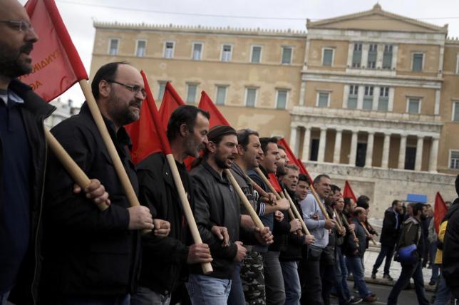 Yunanistan'da emekçiler genel greve gidiyor