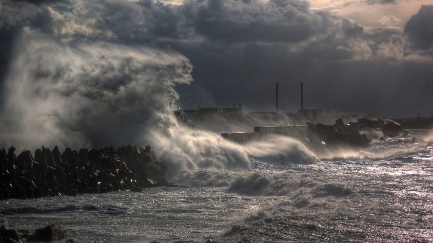 Meteoroloji'den Türkiye'nin dört bir yanında kuvvetli fırtına uyarısı