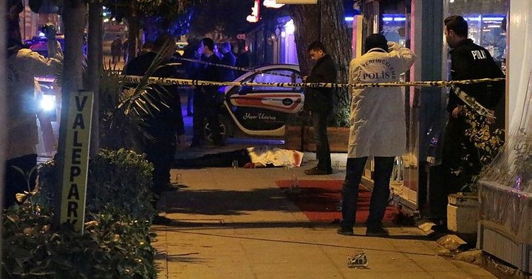 Kadıköy'de silahlı kavga: 2 ölü