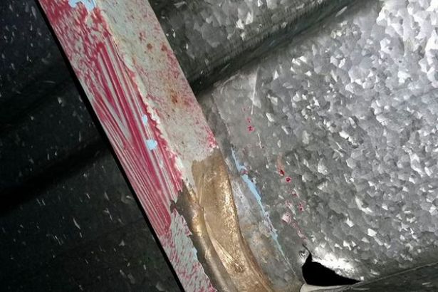 Kilis'te iki eve uçaksavar mermisi isabet etti